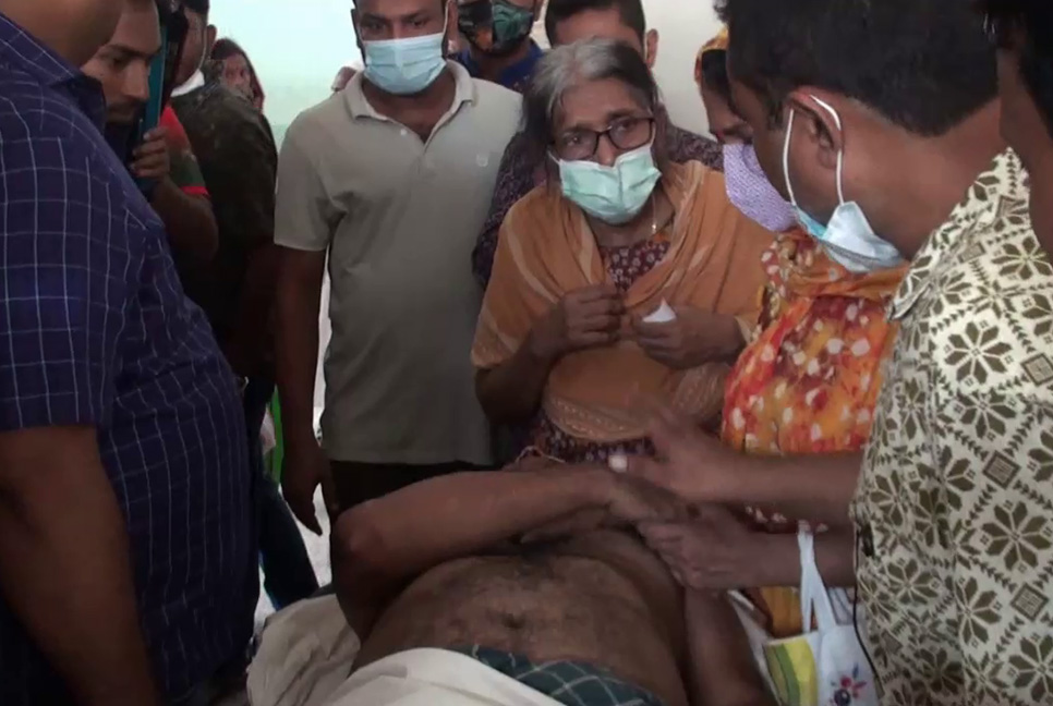গোপালগঞ্জে সড়ক দুর্ঘটনায় পুলিশ কর্মকর্তা আহত
