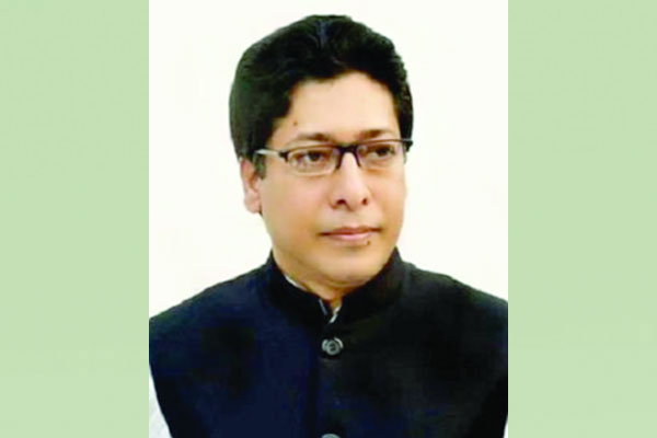 জনগণকে হাসিমুখে সেবা দিতে হবে