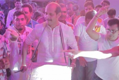পূজামণ্ডপে আমি ঢাক বাজাতে পছন্দ করি: মেয়র আতিক