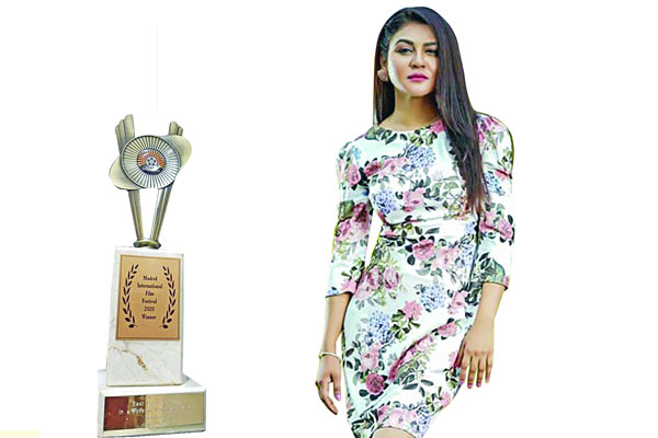 মাদ্রিদে সেরা অভিনেত্রী জয়া