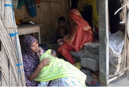 জগদলে সহিংসতা: সংঘর্ষ ও লুটপাট আতঙ্কে এলাকা ছাড়ছেন সাধারণ মানুষ