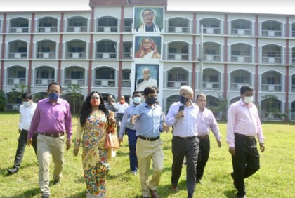 দিনাজপুরে মাধ্যমিক ও উচ্চশিক্ষা অধিদপ্তরের মহাপরিচালক