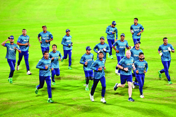 ‘ভ্রাম্যমাণ’ আল-আমিরাতে নববিপ্লবের ডাক