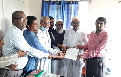 লক্ষ্মীপুরে ৪ ইউপিতে চেয়ারম্যান পদে ২৮ জনের মনোনয়নপত্র দাখিল