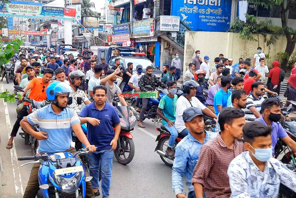 কমিটি ঘোষণার পর সিলেটে প্রথম রাজপথে ছাত্রলীগ

