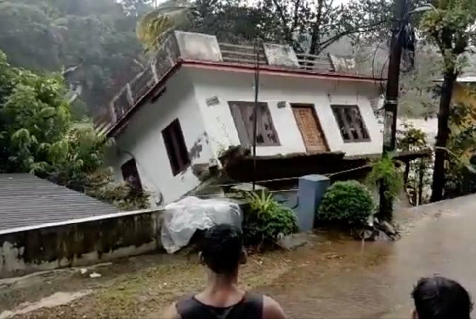 কেরালায় বন্যায় ২৬ জনের মৃত্যু 

