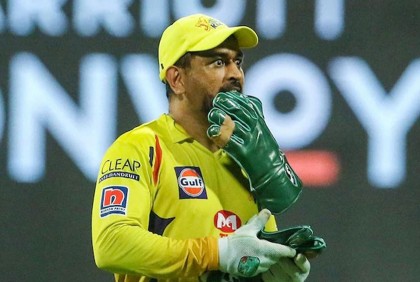 ধোনিকে ছাড়বে না চেন্নাই 