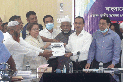 সিরাজগঞ্জ-৬ আসনে উপনির্বাচনে প্রার্থীদের মধ্যে প্রতীক বরাদ্দ
