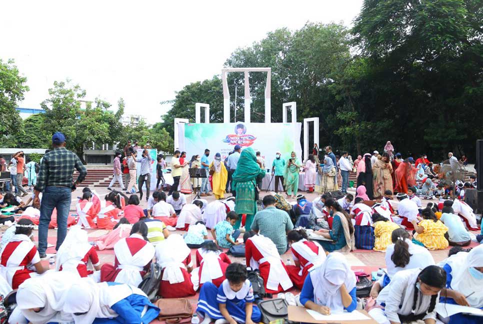 সাম্প্রদায়িক গোষ্ঠিকে একাত্তরের মতো প্রতিহত করা হবে : হানিফ

