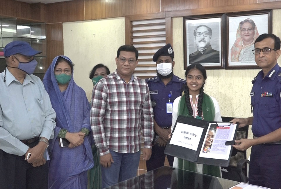 এক ঘণ্টার ডিআইজি আফসানা কবীর