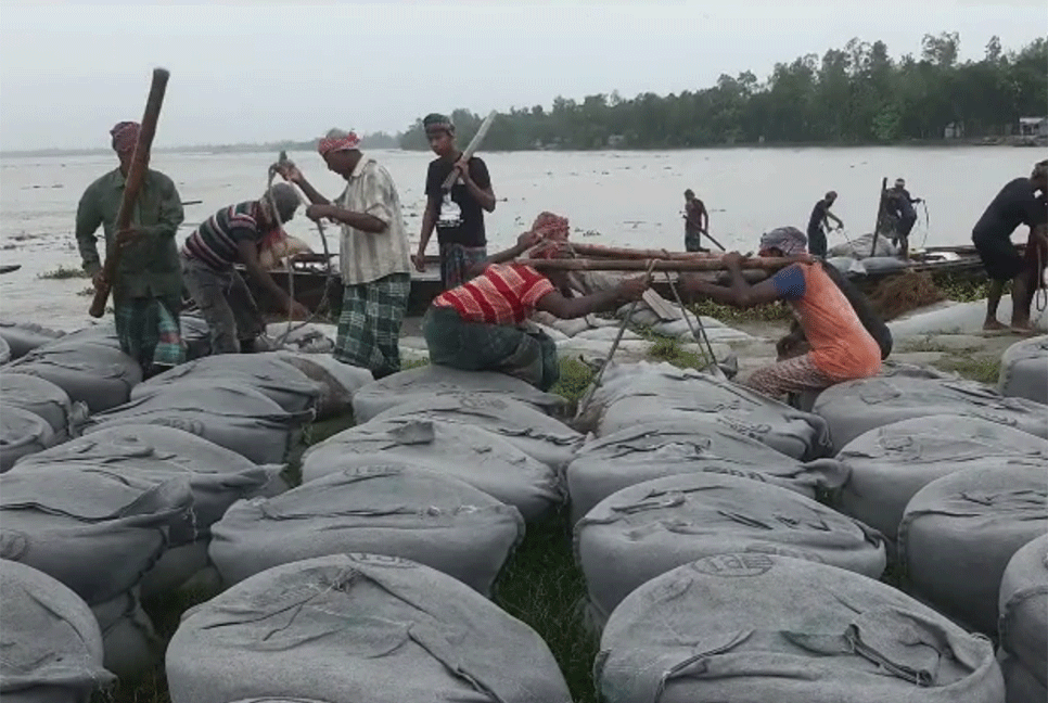 কুড়িগ্রামে বাড়ছে তিস্তার পানি, নদী পাড়ে আতঙ্ক 