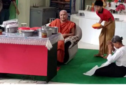 কলাপাড়ায় প্রবারণা পূর্ণিমা উৎসব