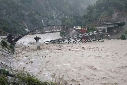 ভারত ও নেপালে বন্যা-ভূমিধসে ১১৬ জনের মৃত্যু