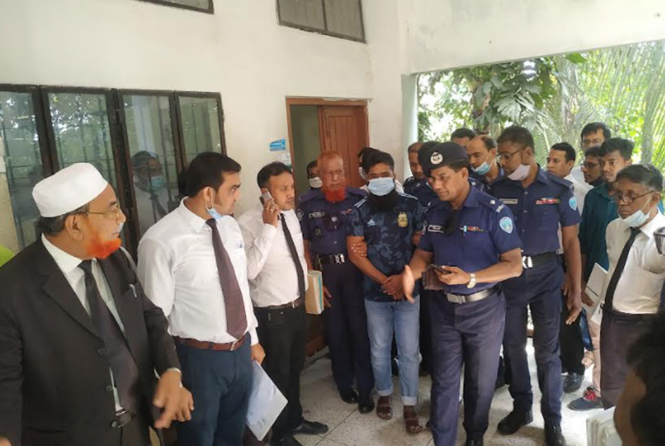 ফেসবুক লাইভে এসে স্ত্রী খুনের মামলায় স্বামীকে ফাঁসির আদেশ