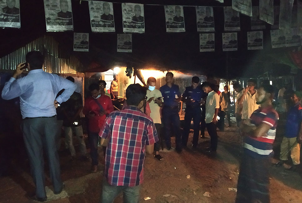 মোরেলগঞ্জে বিদ্রোহী প্রার্থীর অফিসে হামলা আহত ৭