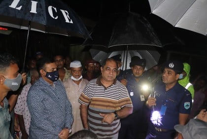 বগুড়ায় পুলিশের গৃহ নির্মাণ প্রকল্প পরিদর্শন করলেন ডিআইজি