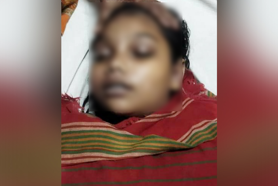 মায়ের ওপর অভিমানে গলায় ফাঁস লাগিয়ে শিশুর আত্মহত্যা