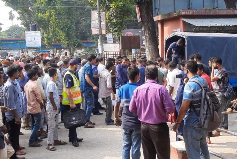 মোটরসাইকেলের মুখোমুখি সংঘর্ষে নিহত ২ 