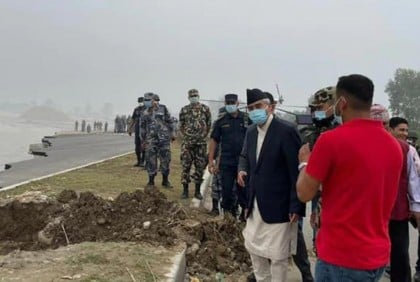 বন্যা-ভূমিধসে মৃতের সংখ্যা ১০০ ছাড়িয়েছে নেপালে 