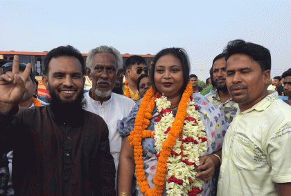 সিরাজগঞ্জে নৌকার মনোনীত প্রার্থীদের সংবর্ধনা