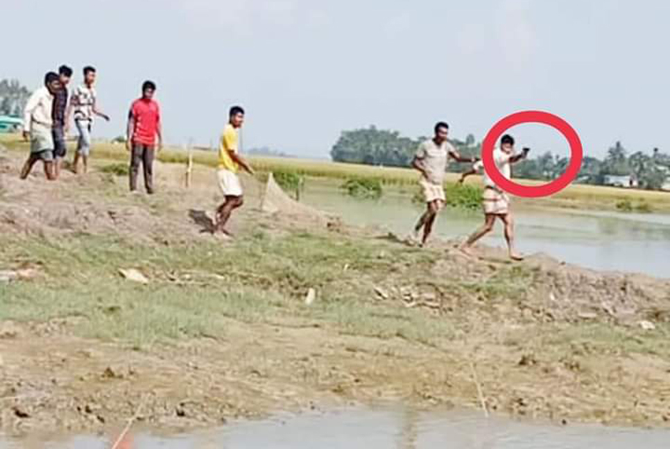 ঘের দখলে অস্ত্র নিয়ে দু’পক্ষের মধ্যে সংঘর্ষ, আহত ৬
