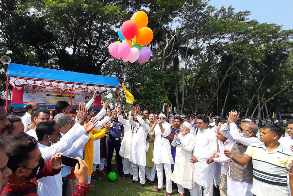বাগেরহাটে ফুটবল টুর্নামেন্ট শুরু