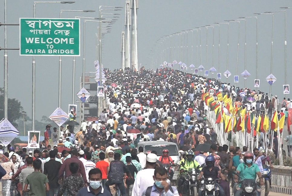সড়ক যোগাযোগে নতুন দ্বার 
খুলেছে পায়রা সেতু 