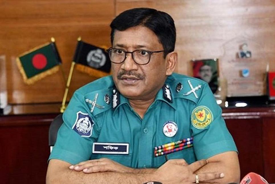 থানায় পুলিশের কেউ টাকা চাইলে কঠোর ব্যবস্থা : ডিএমপি কমিশনার