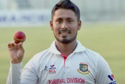 বল হাতে আশরাফুলের জাদু, হ্যাটট্রিকসহ ৫ উইকেট শিকার