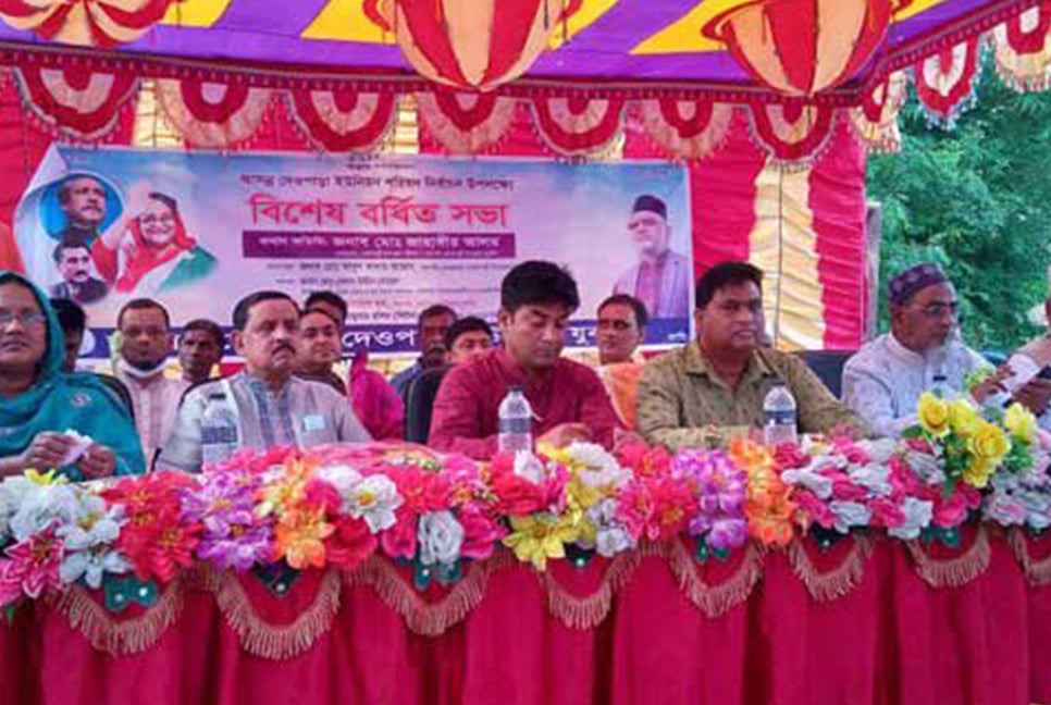 "যারা নৌকায় ভোট দেবে, তারাই কেবল ভোটকেন্দ্রে যাবে"
