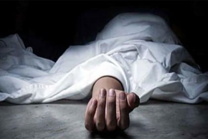স্বামীর মৃত্যু দেখে কাঁদতে কাঁদতে মারা গেলেন স্ত্রী