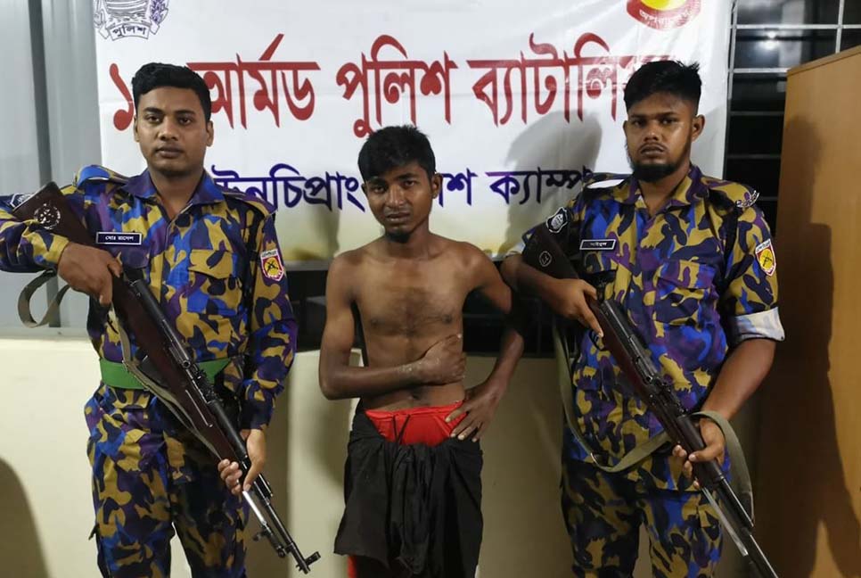 টেকনাফে রোহিঙ্গা ক্যাম্প থেকে অপহৃত পাহাড়াদার উদ্ধার