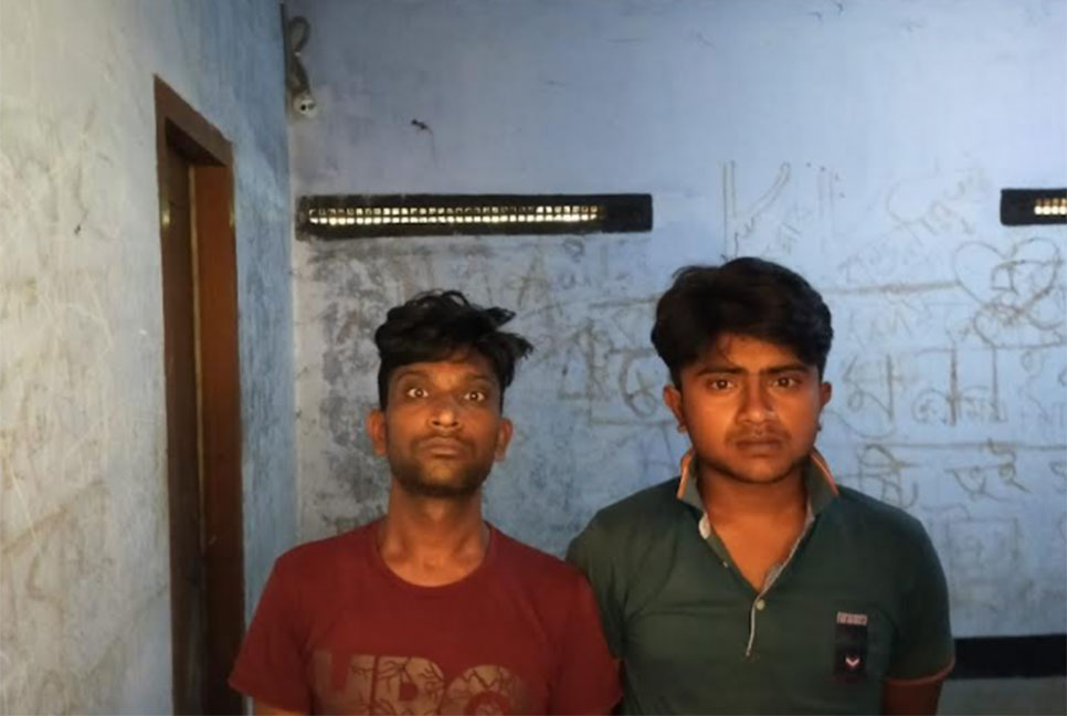 ১৫২ লিটার চোলাই মদসহ দুই যুবক গ্রেফতার