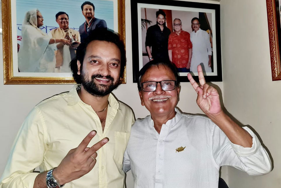 ‘আব্বু এবার নৌকার মাঝি, সকলের দোয়া চাই’