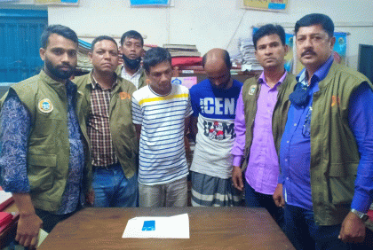 উজিরপুরে ইয়াবাসহ আটক ২