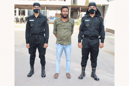 নারায়ণগঞ্জে নারী সাংবাদিককে মারধরের ঘটনায় আসামি গ্রেফতার