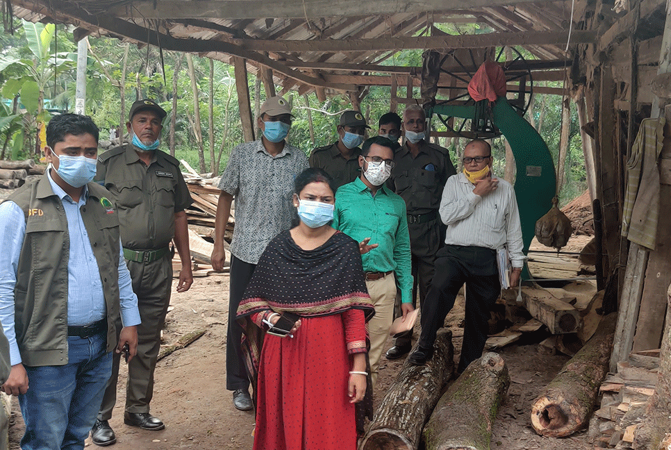 সুবর্ণচরে ভ্রাম্যমাণ আদালতে ১৪ হাজার টাকা জরিমানা