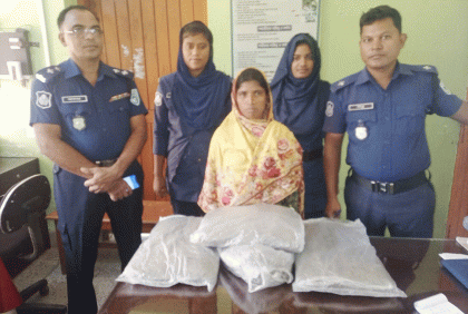 দিনাজপুরে গাঁজাসহ নারী গ্রেফতার  