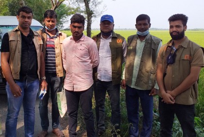 পাচারের সময় ৬ কেজি রূপাসহ একজন আটক