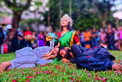 সম্প্রীতির সুরে প্রাচ্যনাটের আয়োজন