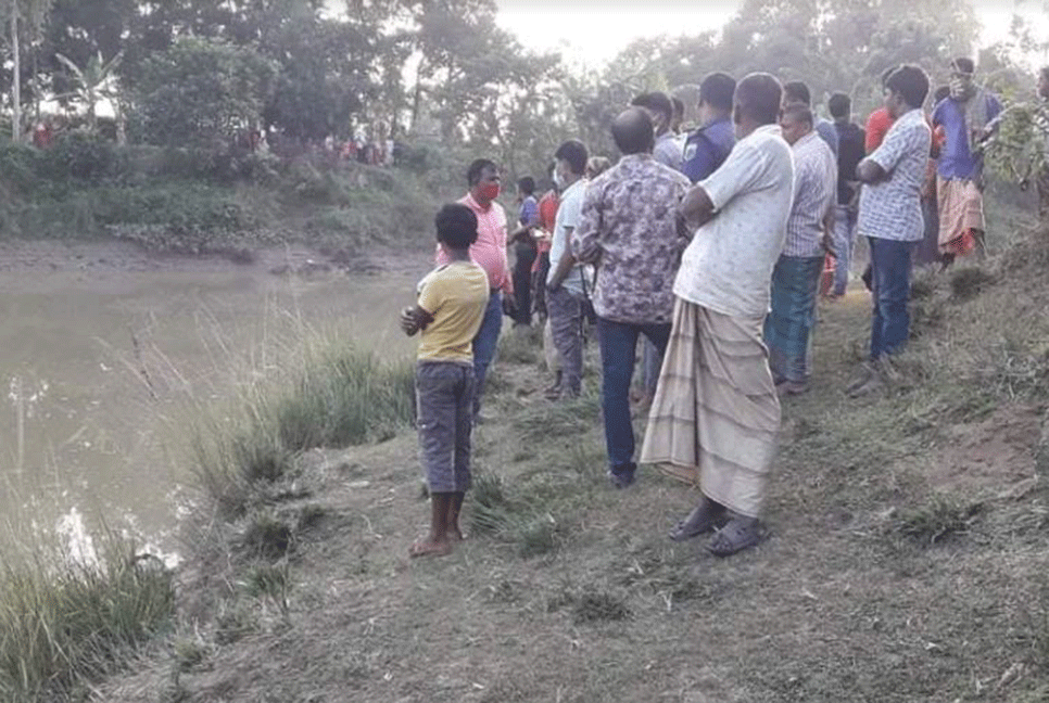 তুলশী গঙ্গা নদী থেকে লাশ উদ্ধার