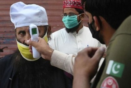 করোনা: পঞ্চম ঢেউয়ের শঙ্কায় পাকিস্তান