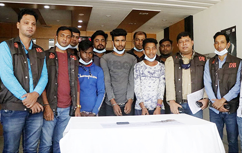 বগুড়ায় অটোরিকশার জন্য খুন হয় চালক মেহেদী, গ্রেফতার ৩