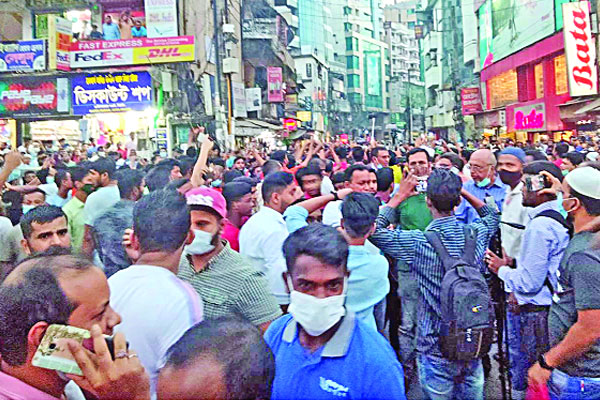 সিলেটে র‌্যাবের অভিযানে রেস্টুরেন্ট সিলগালা, জরিমানা, ধর্মঘটের ডাক