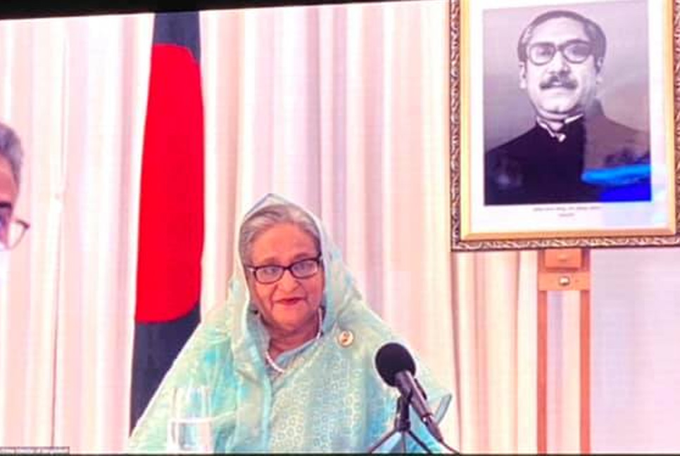 ব্রিটিশ উদ্যোক্তাদের বাংলাদেশে বিনিয়োগের আহ্বান প্রধানমন্ত্রীর

