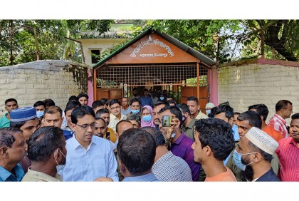 ইউএনওর অশ্রুসিক্ত বিদায়
