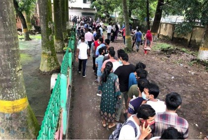 রাজশাহীতে টিকা পেতে যাচ্ছে ৩২ হাজার শিক্ষার্থী