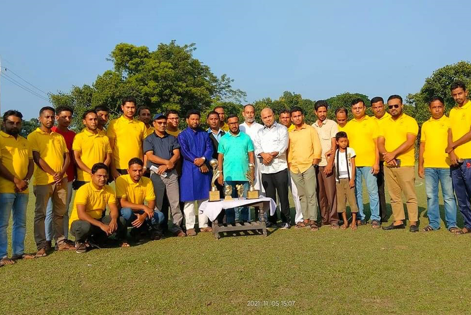 ভালুকায় ফুটবল টুর্নামেন্টের ফাইনাল খেলা অনুষ্ঠিত