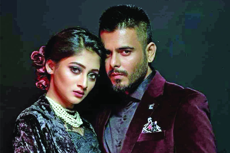 নতুন বছরে সিয়াম-পূজার ‘শান’
