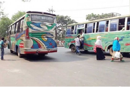চট্টগ্রাম নগরীতে ধর্মঘট প্রত্যাহার, কাল সকাল থেকে চলবে বাস 